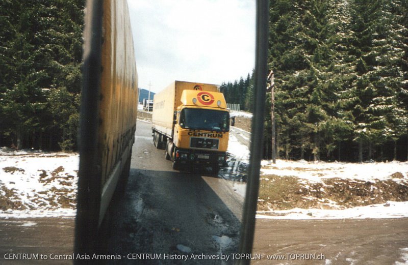 Foto-129-Konvooi-naar-Ukraine-1995.jpg