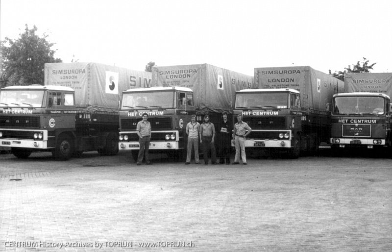 3x-DAF-2800-MAN-19320.jpg